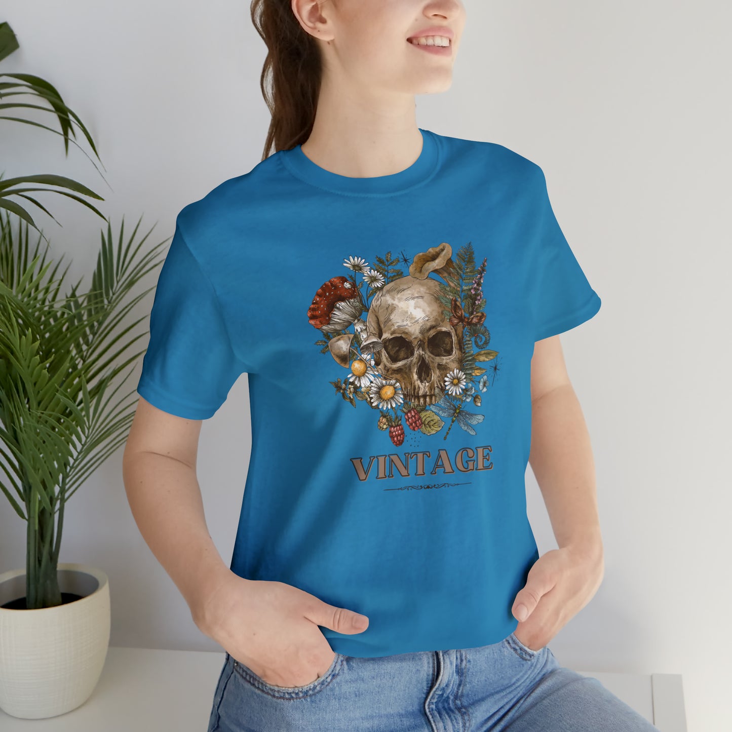 Vintage retro shirt skeleton head shirt Halloween tee Floral Shirt unisex Retro Themed vintage Gift christmas gift