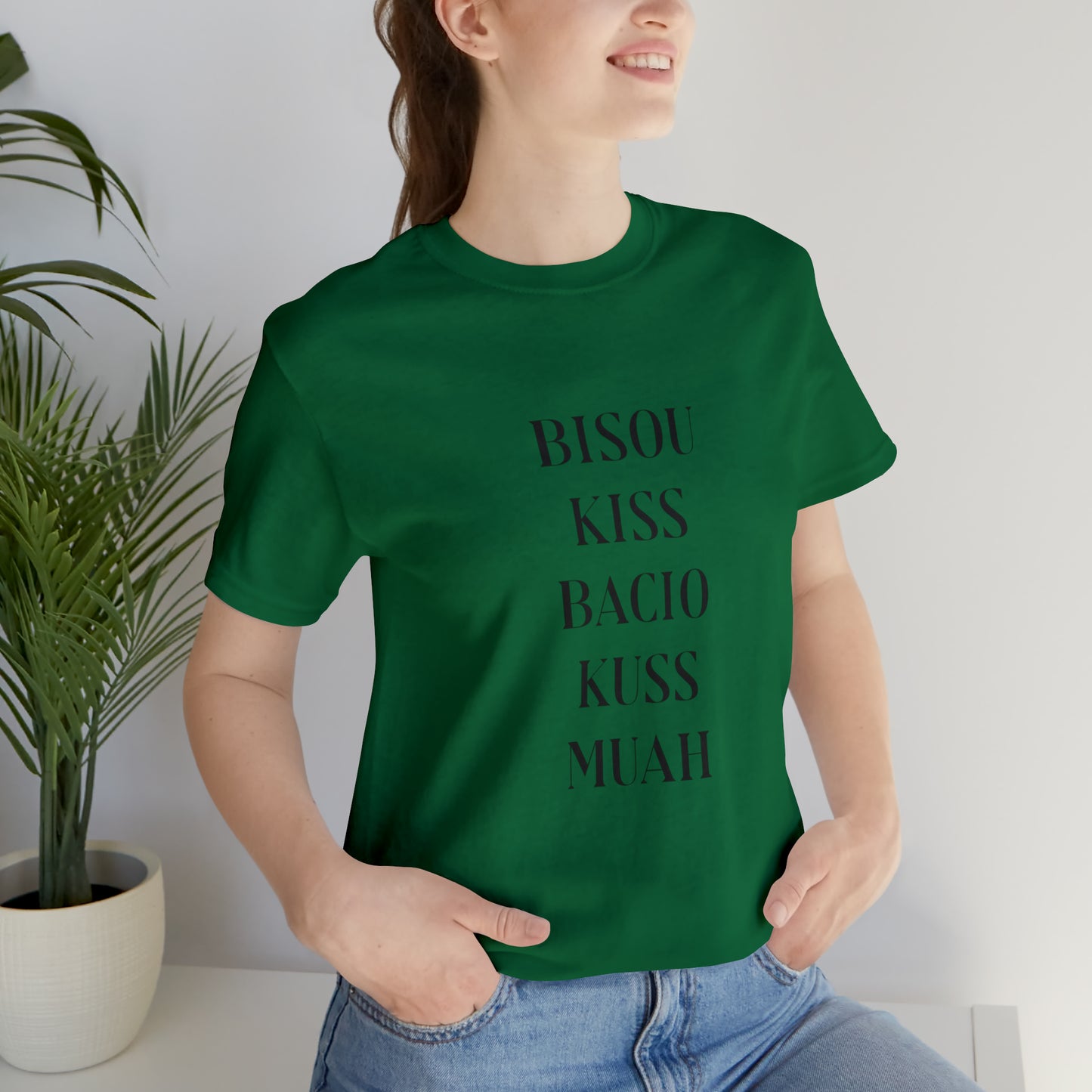 Bisou kiss shirt, travel shirt, best friend trip, girls vacation trip, Unisex Jersey Short Sleeve Tee